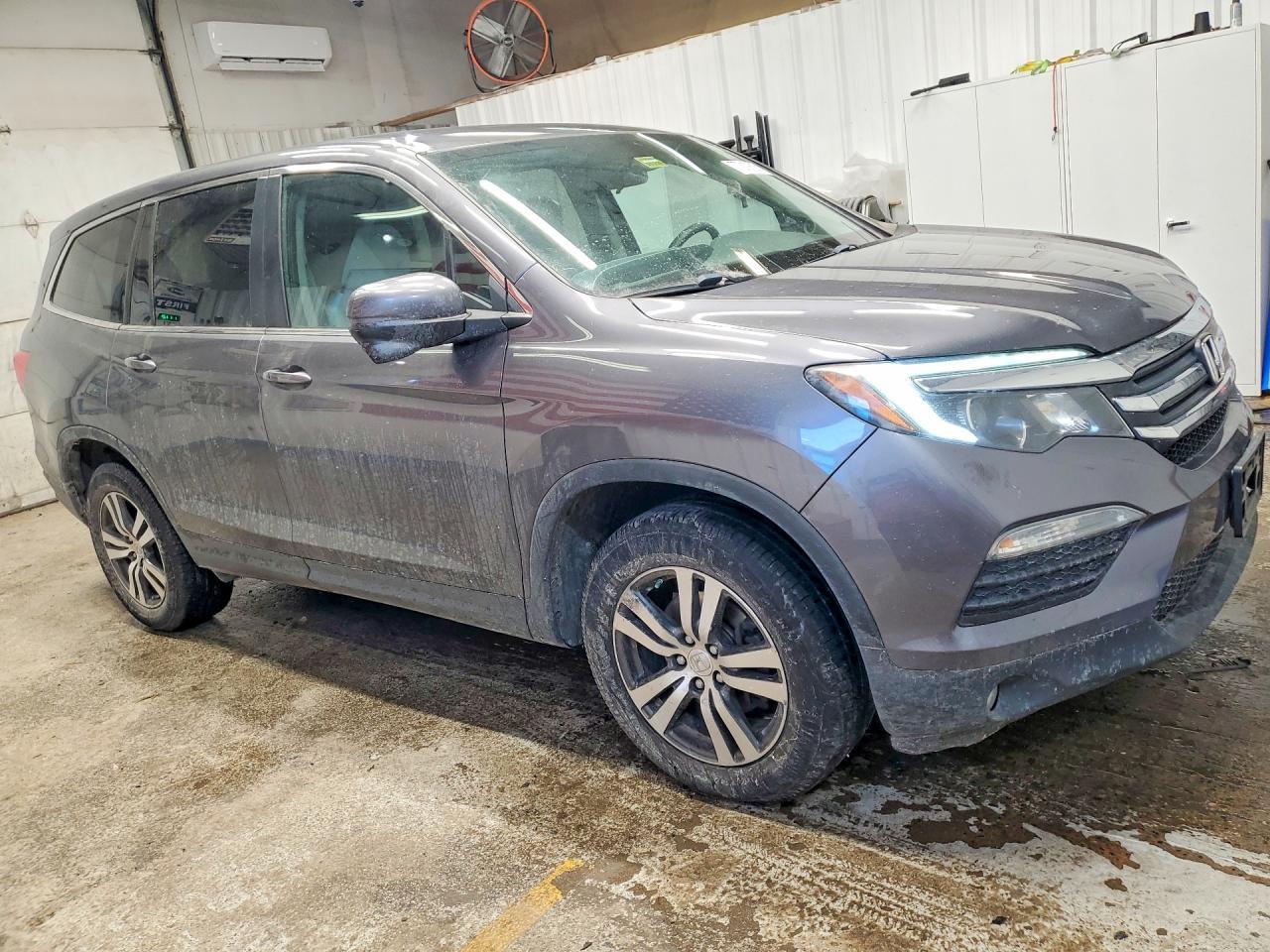 2017 HONDA PILOT