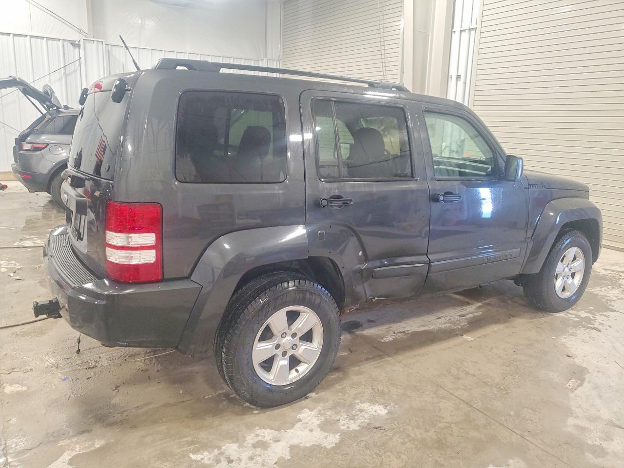 2010 JEEP Liberty
