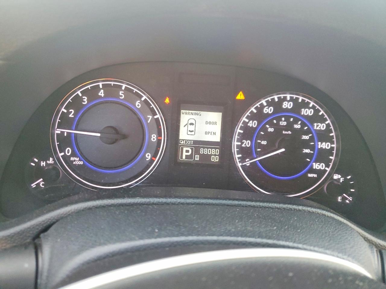 2015 INFINITI Q40