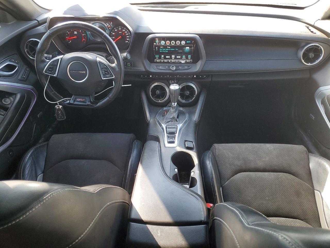2018 CHEVROLET Camaro