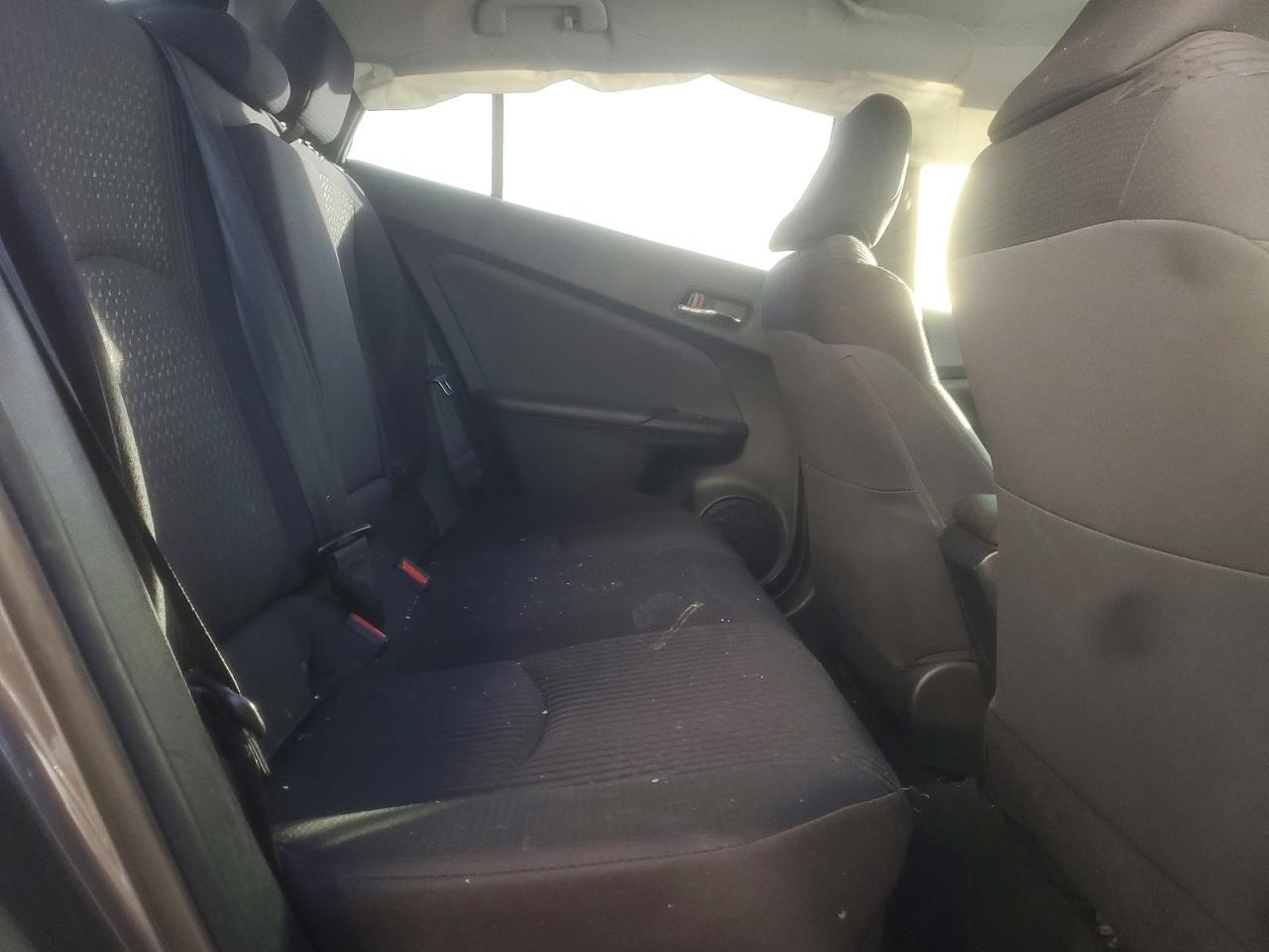 2018 TOYOTA PRIUS