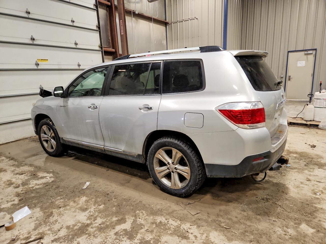 2012 TOYOTA HIGHLANDER