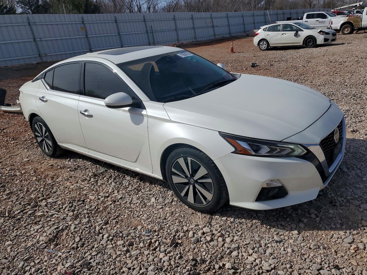 2019 NISSAN ALTIMA