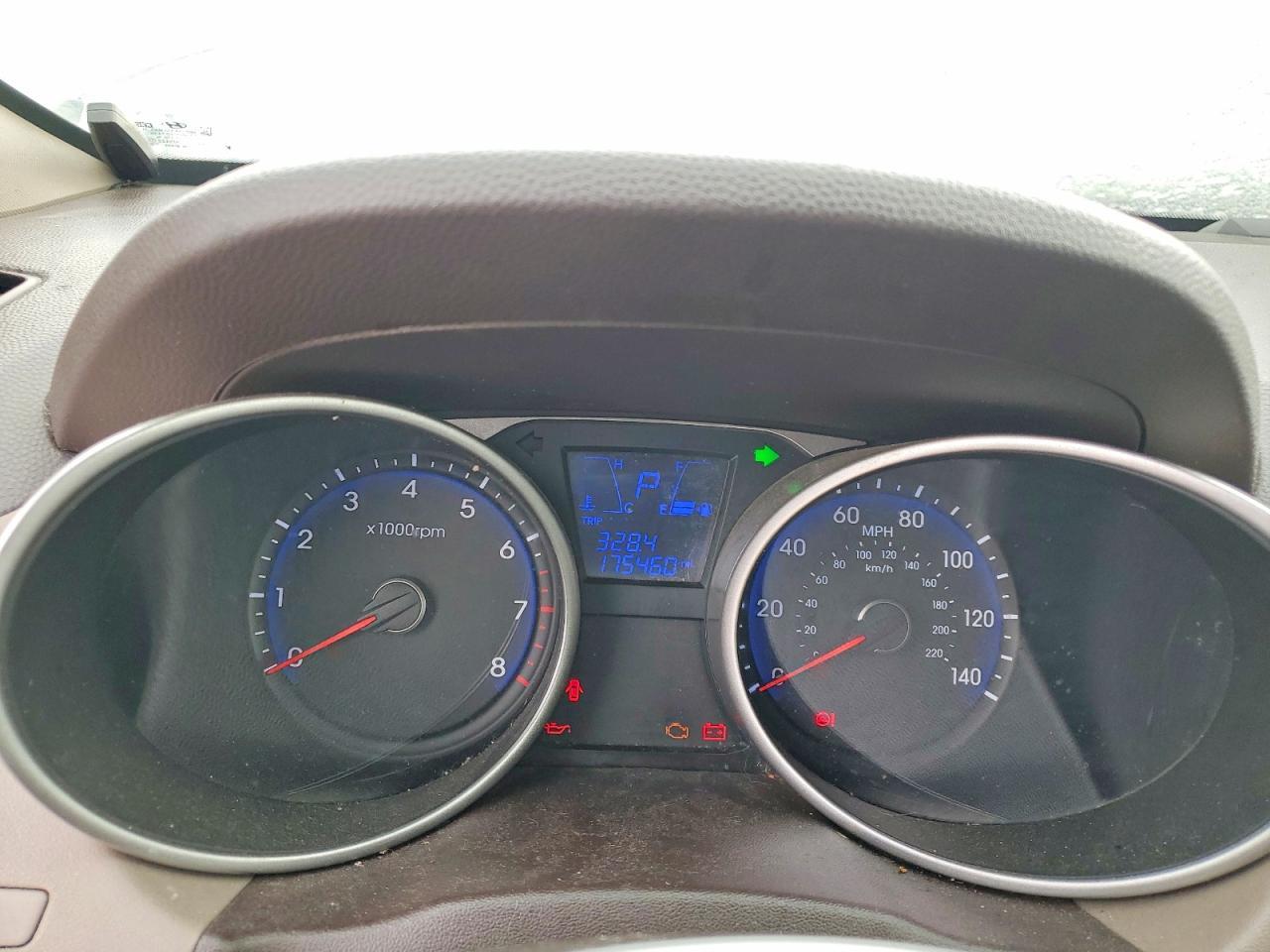 2015 HYUNDAI TUCSON