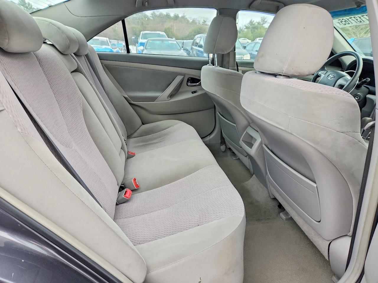 2010 TOYOTA CAMRY