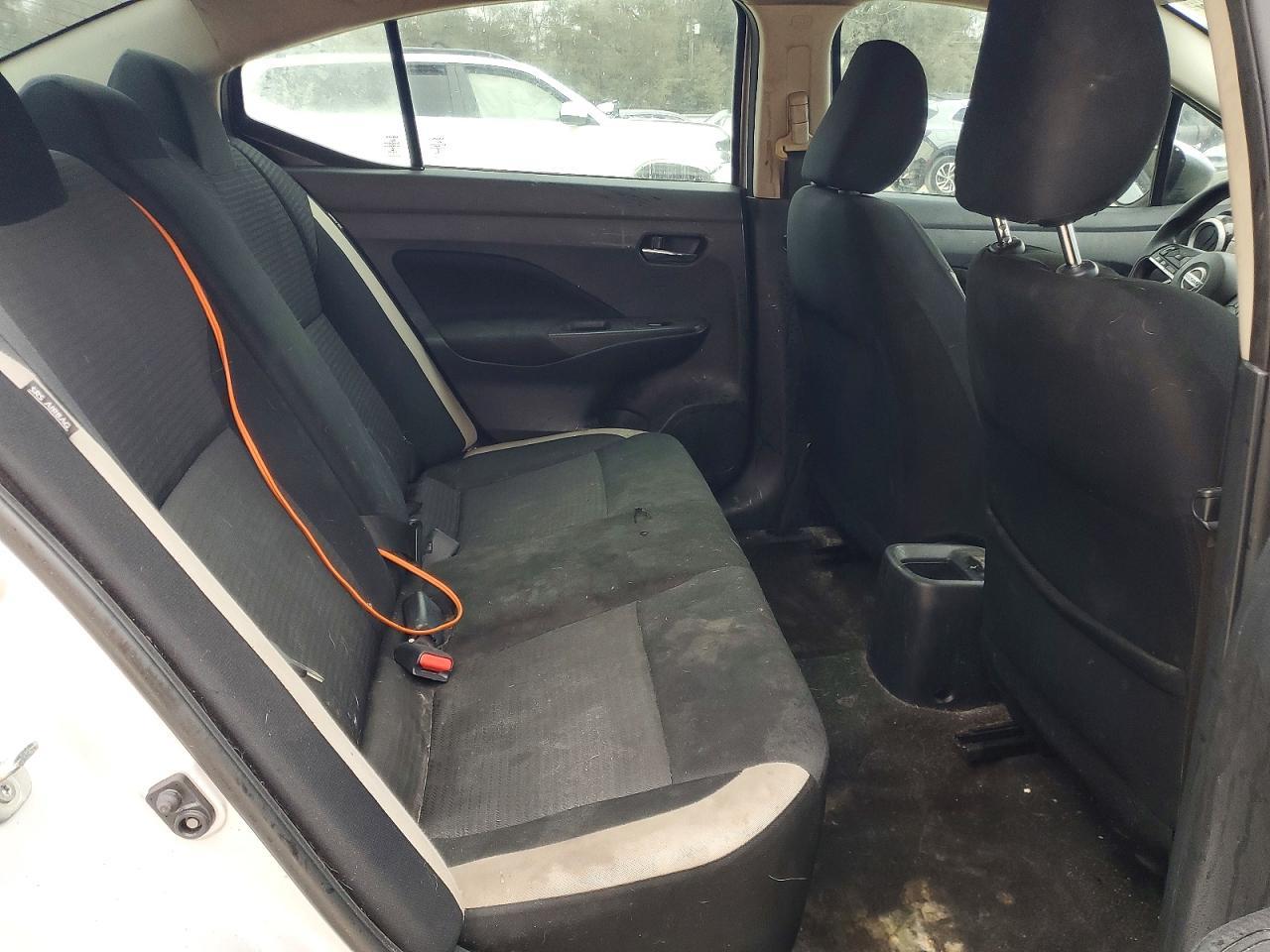 2021 NISSAN VERSA