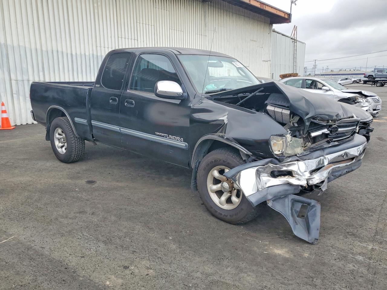 2000 TOYOTA TUNDRA