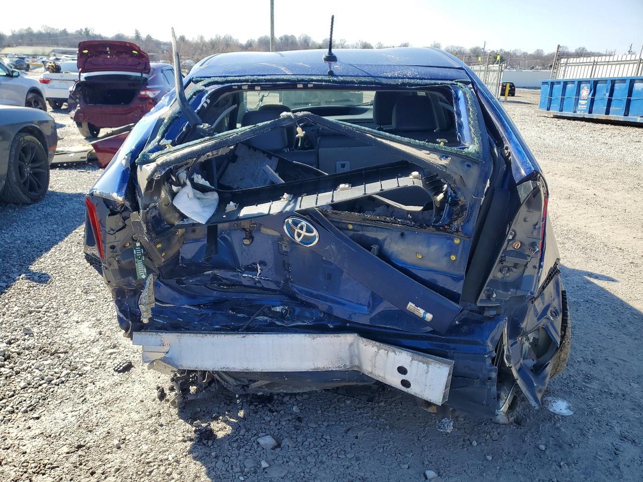 2010 TOYOTA PRIUS
