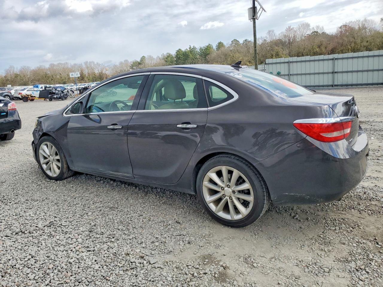 2013 BUICK VERANO