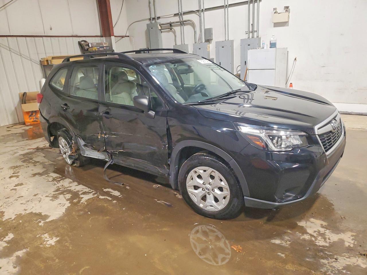 2019 SUBARU FORESTER