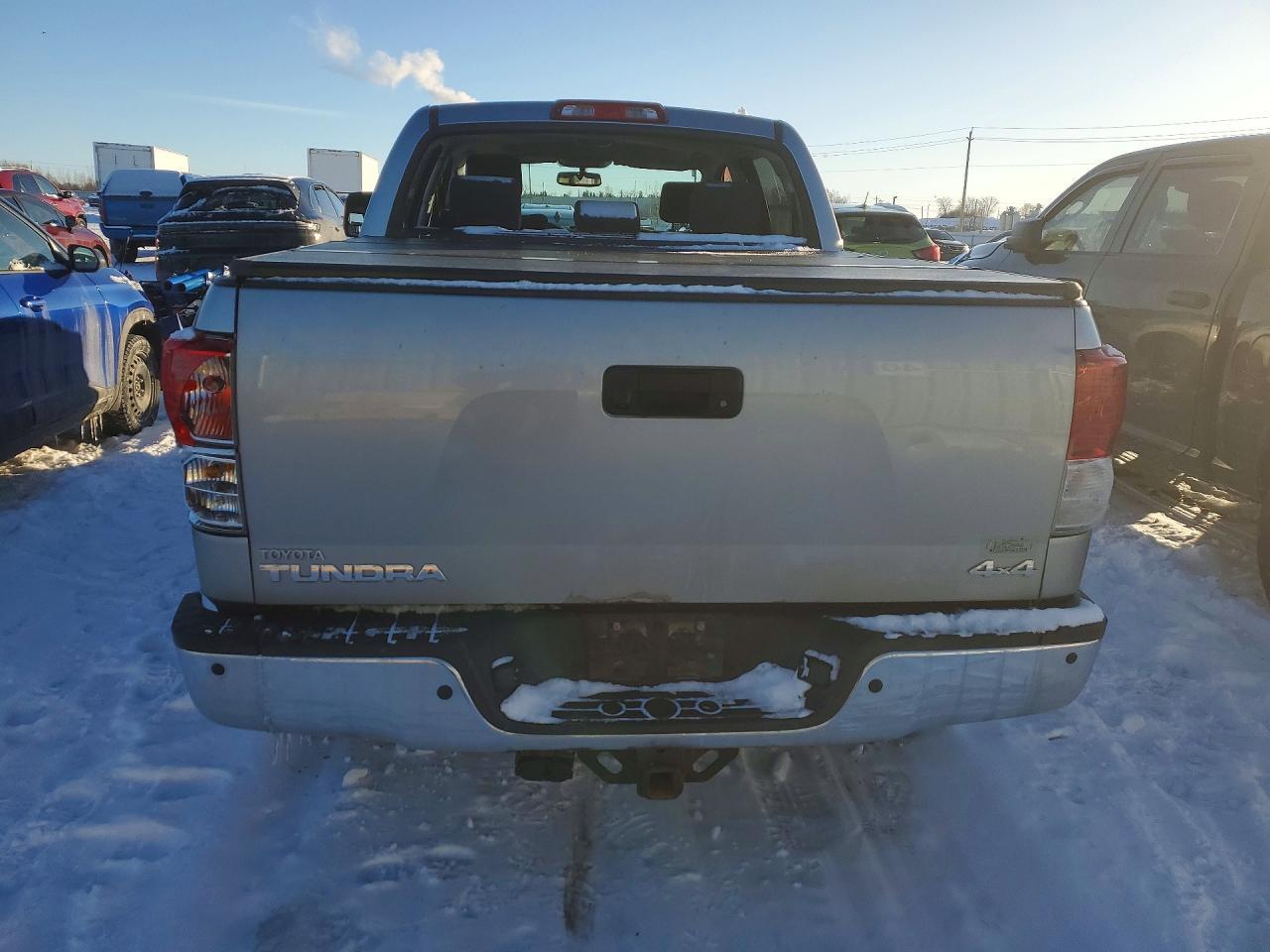 2012 TOYOTA TUNDRA
