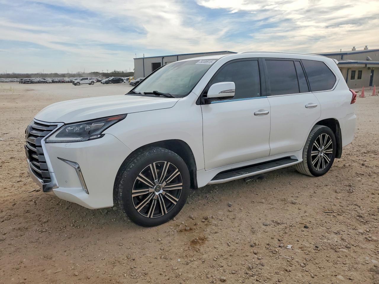 2019 LEXUS LX 570