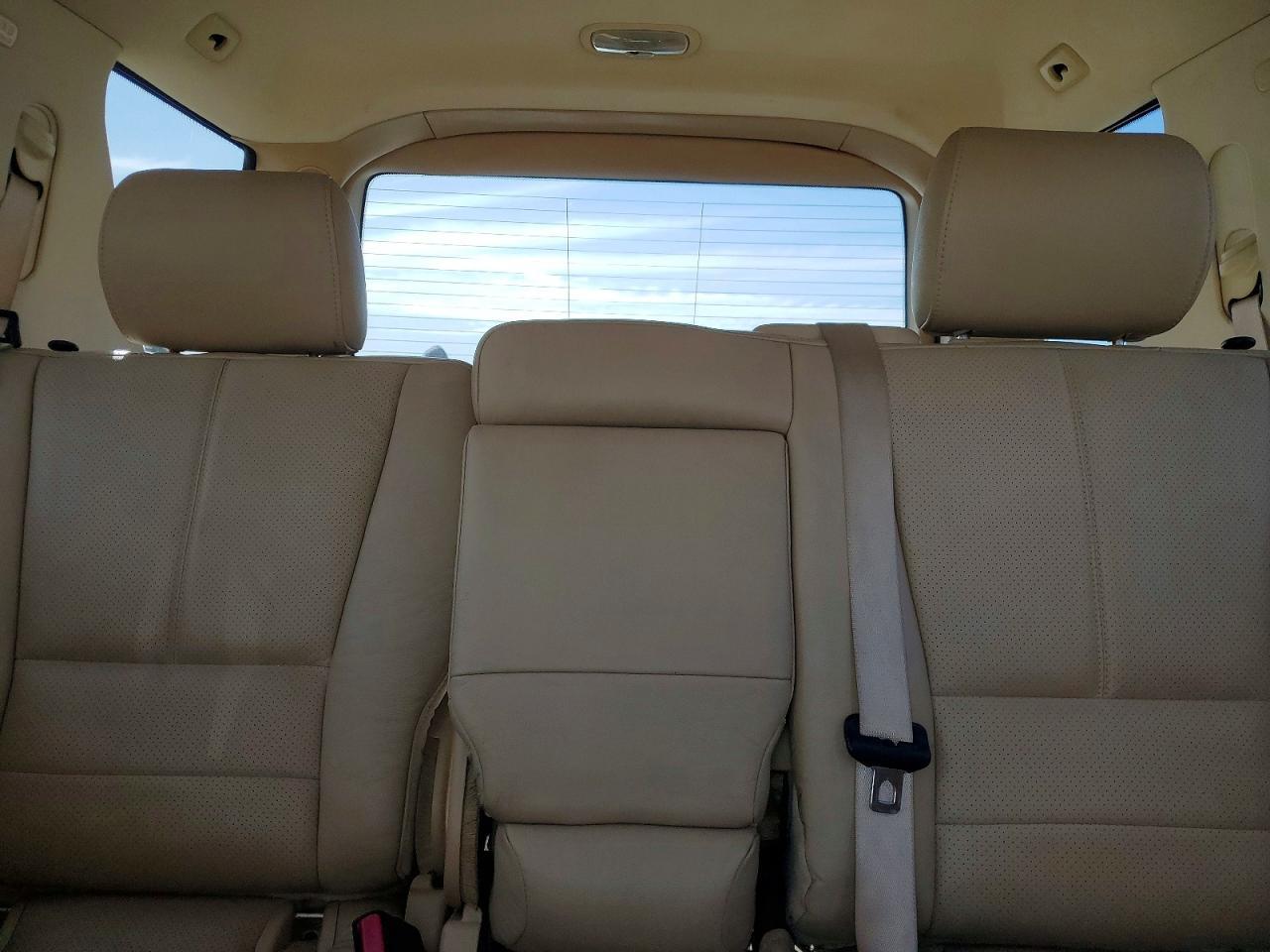 2004 MERCEDES-BENZ ML-Class
