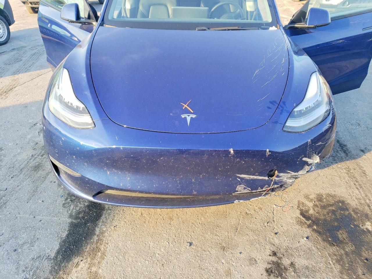 2020 TESLA MODEL Y