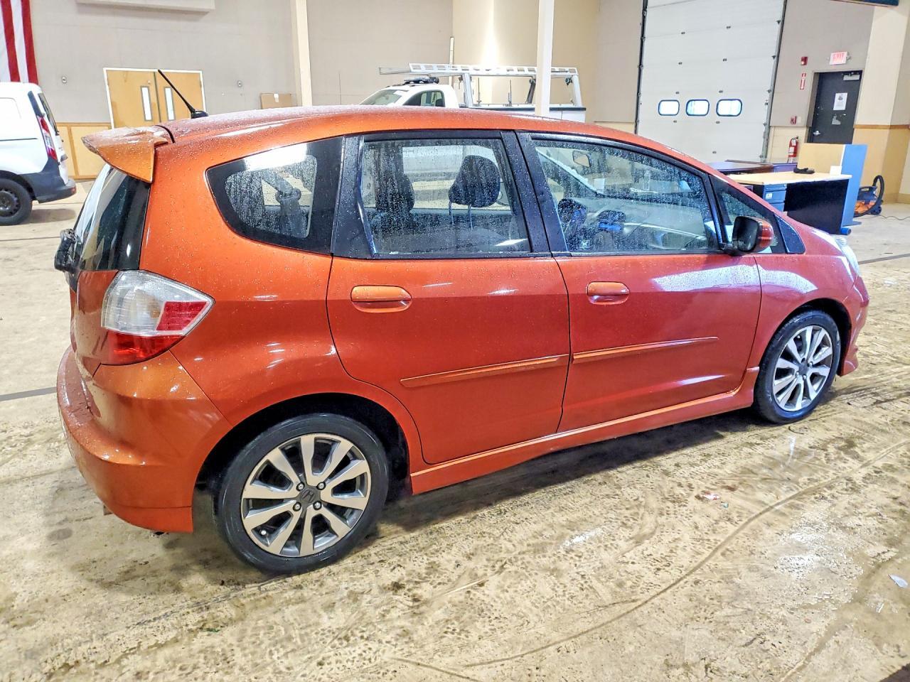 2012 HONDA FIT