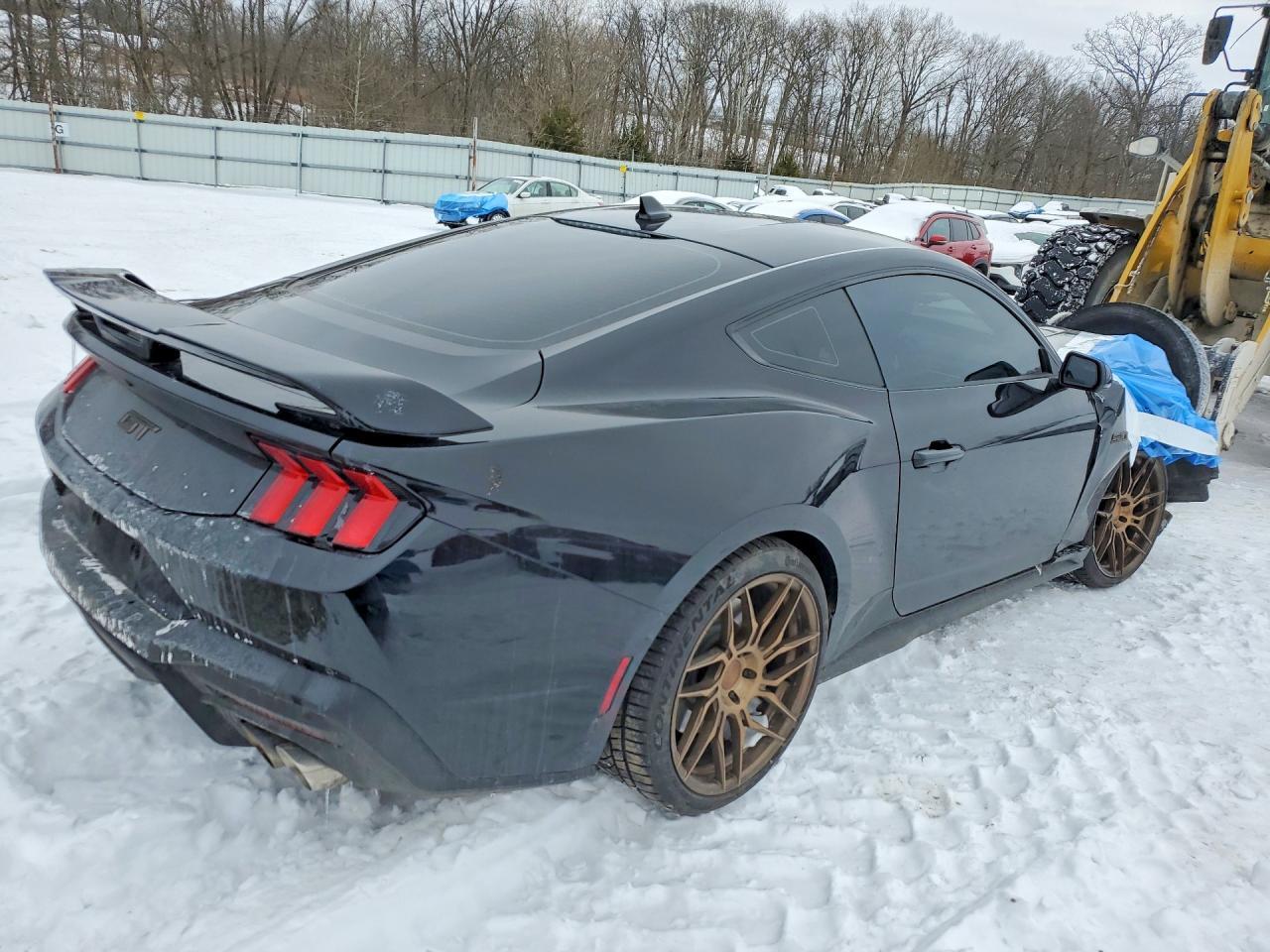 2024 FORD MUSTANG