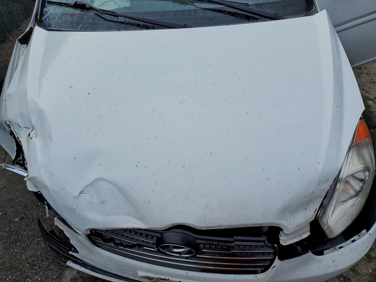 2011 HYUNDAI ACCENT