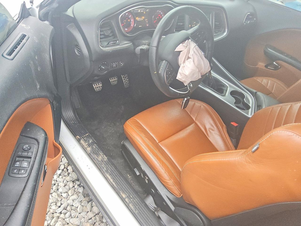 2015 DODGE Challenger