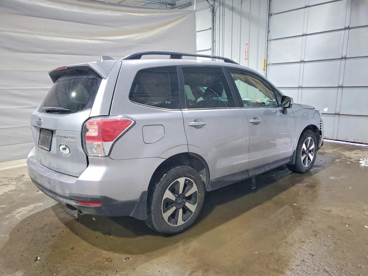 2018 SUBARU FORESTER