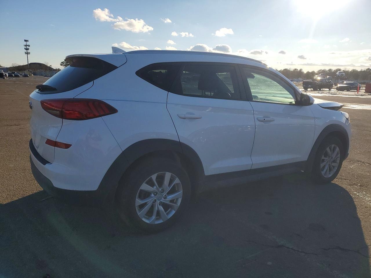 2019 HYUNDAI TUCSON