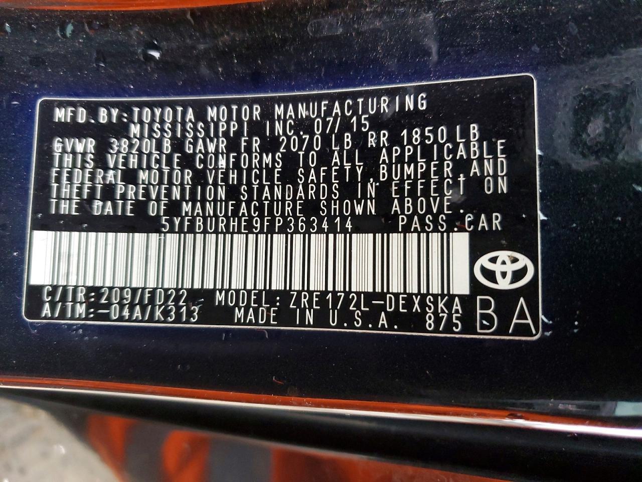 2015 TOYOTA COROLLA