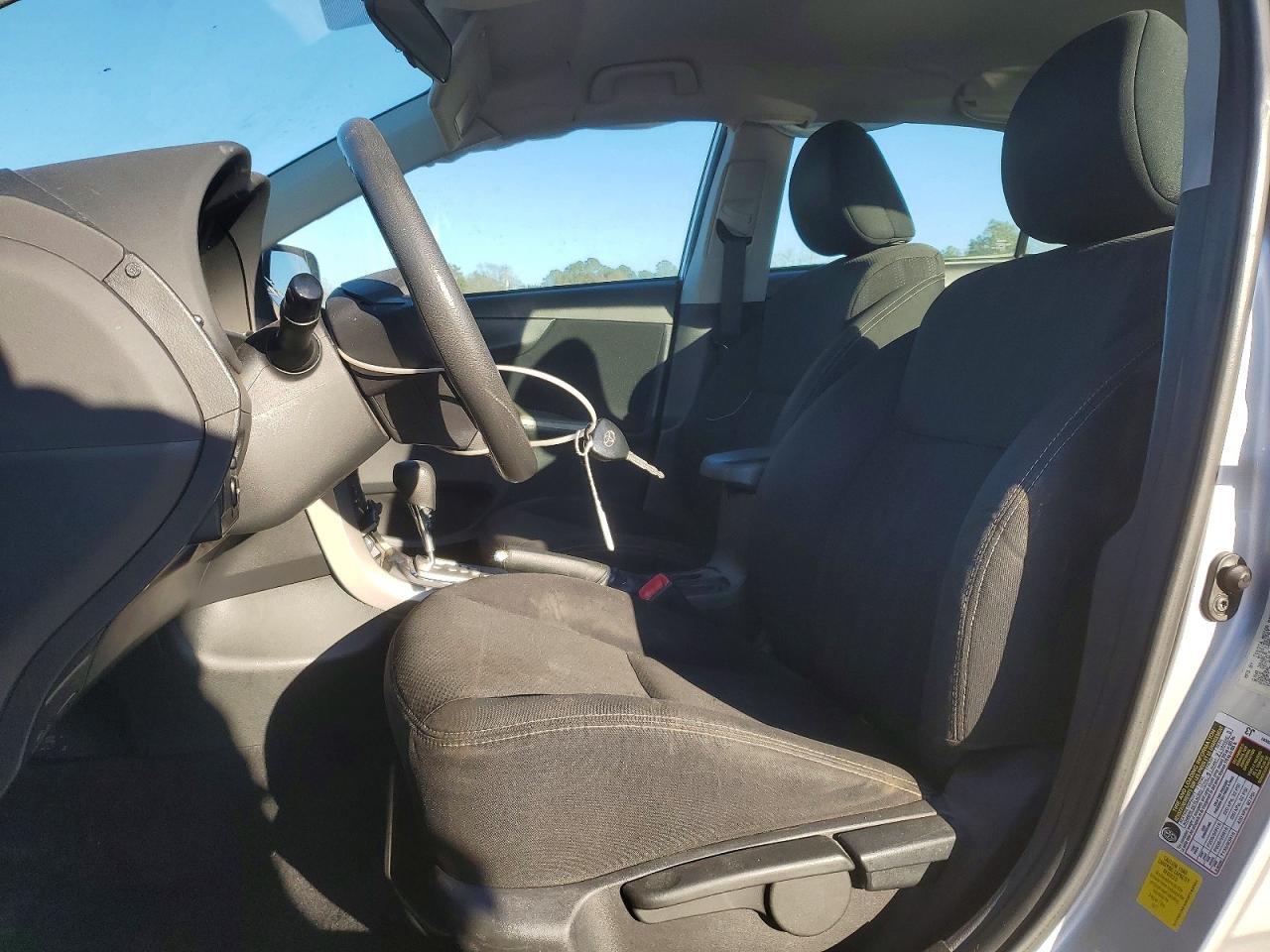 2013 TOYOTA COROLLA