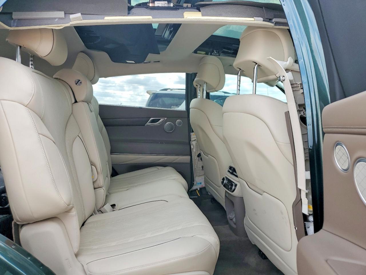 2023 GENESIS GV80
