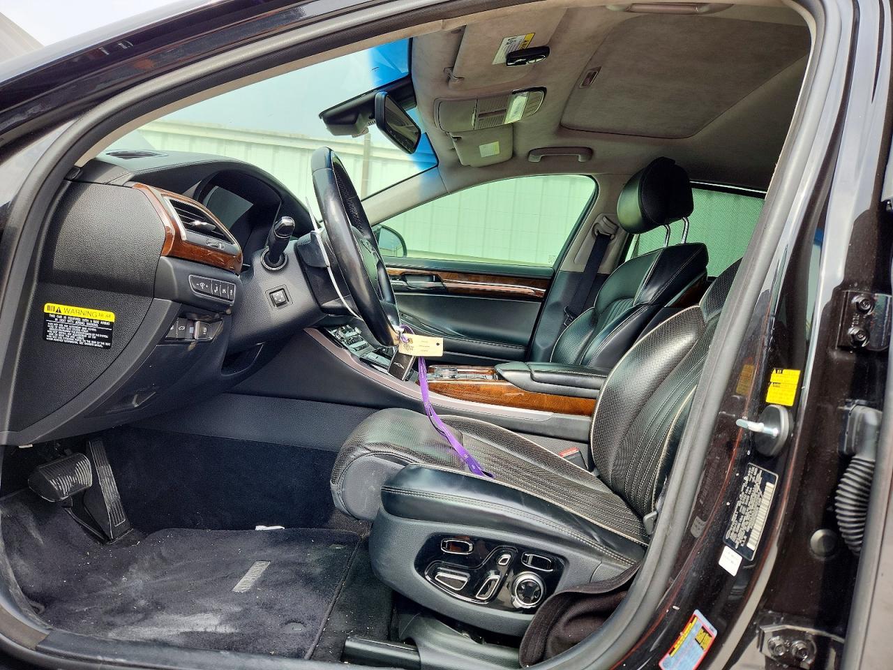 2018 GENESIS G90