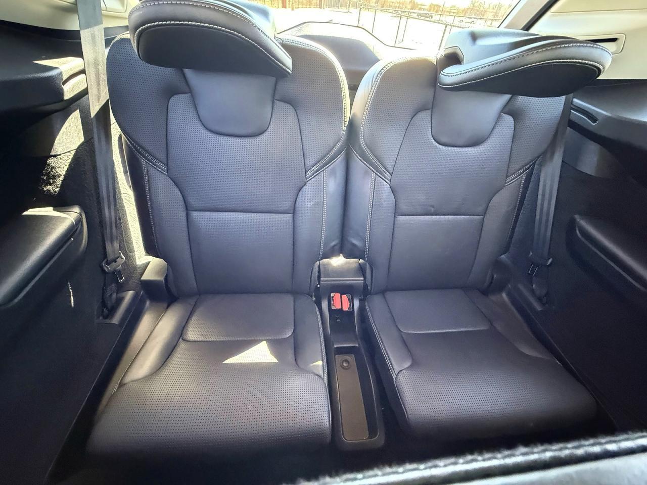2016 VOLVO XC90