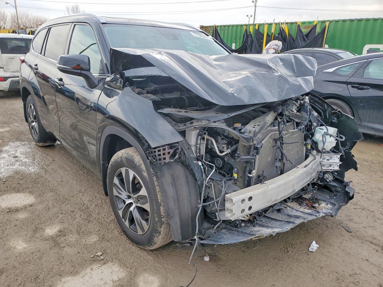 2021 TOYOTA HIGHLANDER
