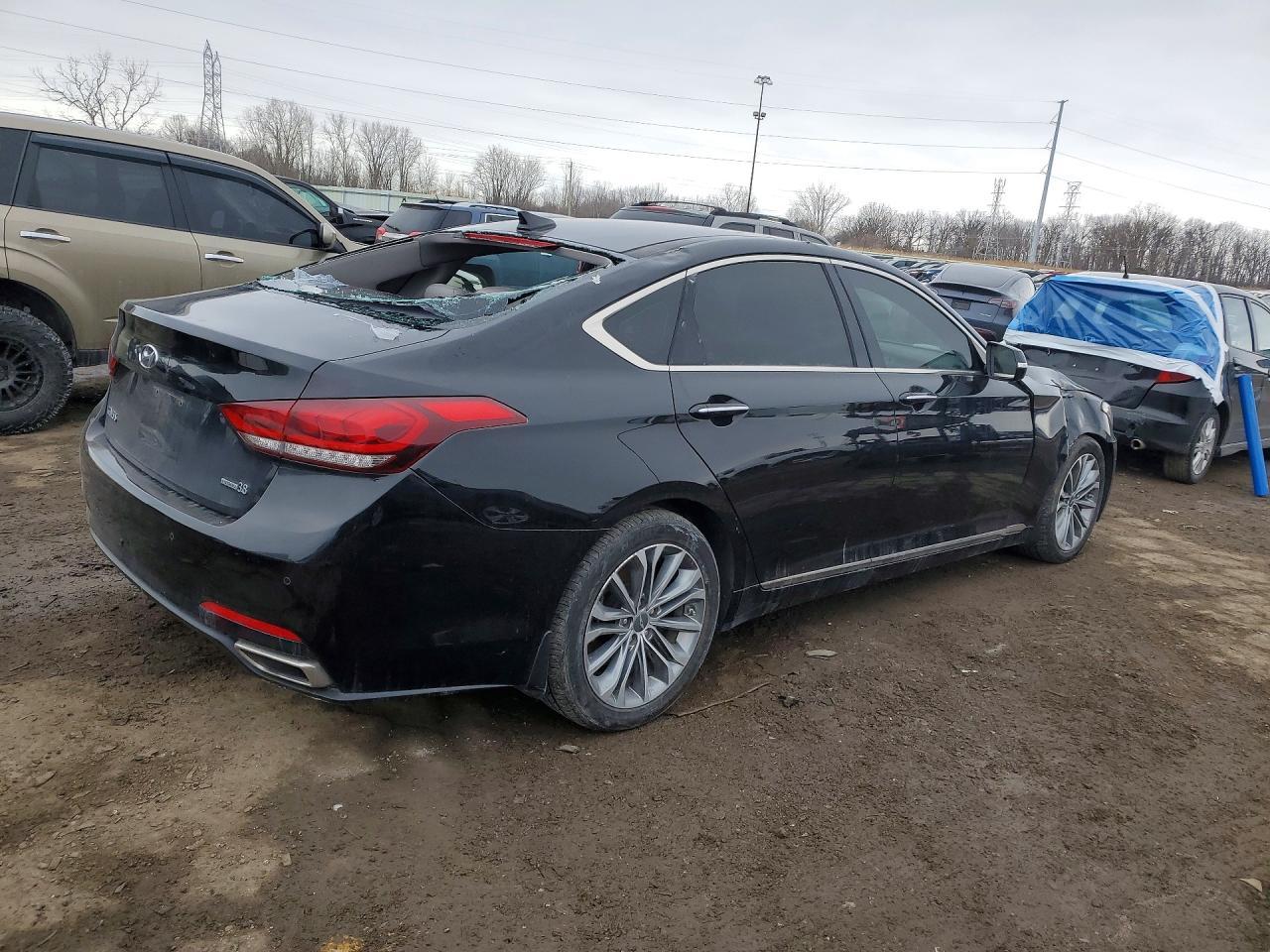 2015 HYUNDAI GENESIS
