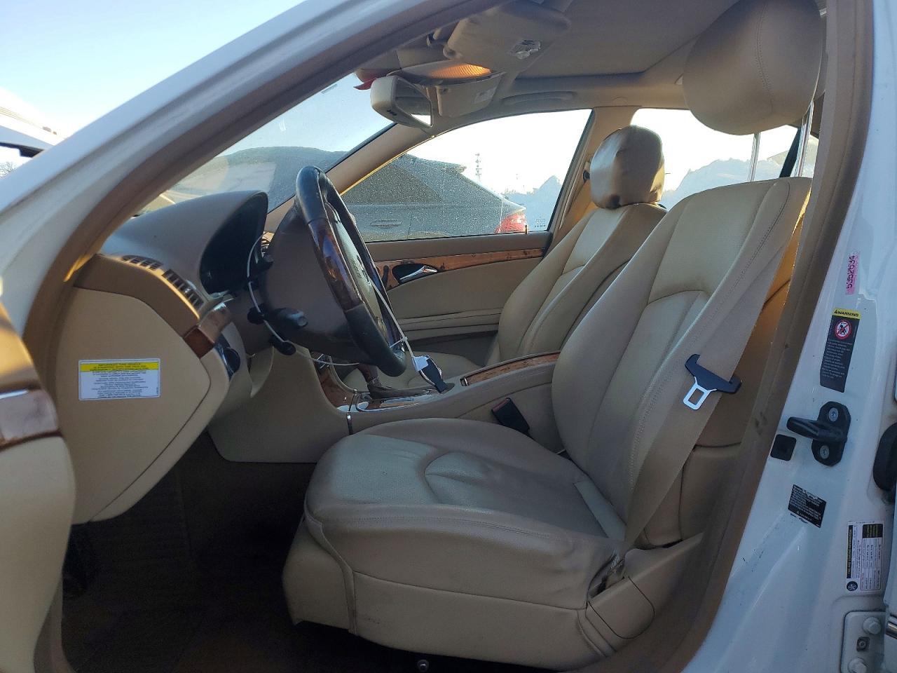 2008 MERCEDES-BENZ E