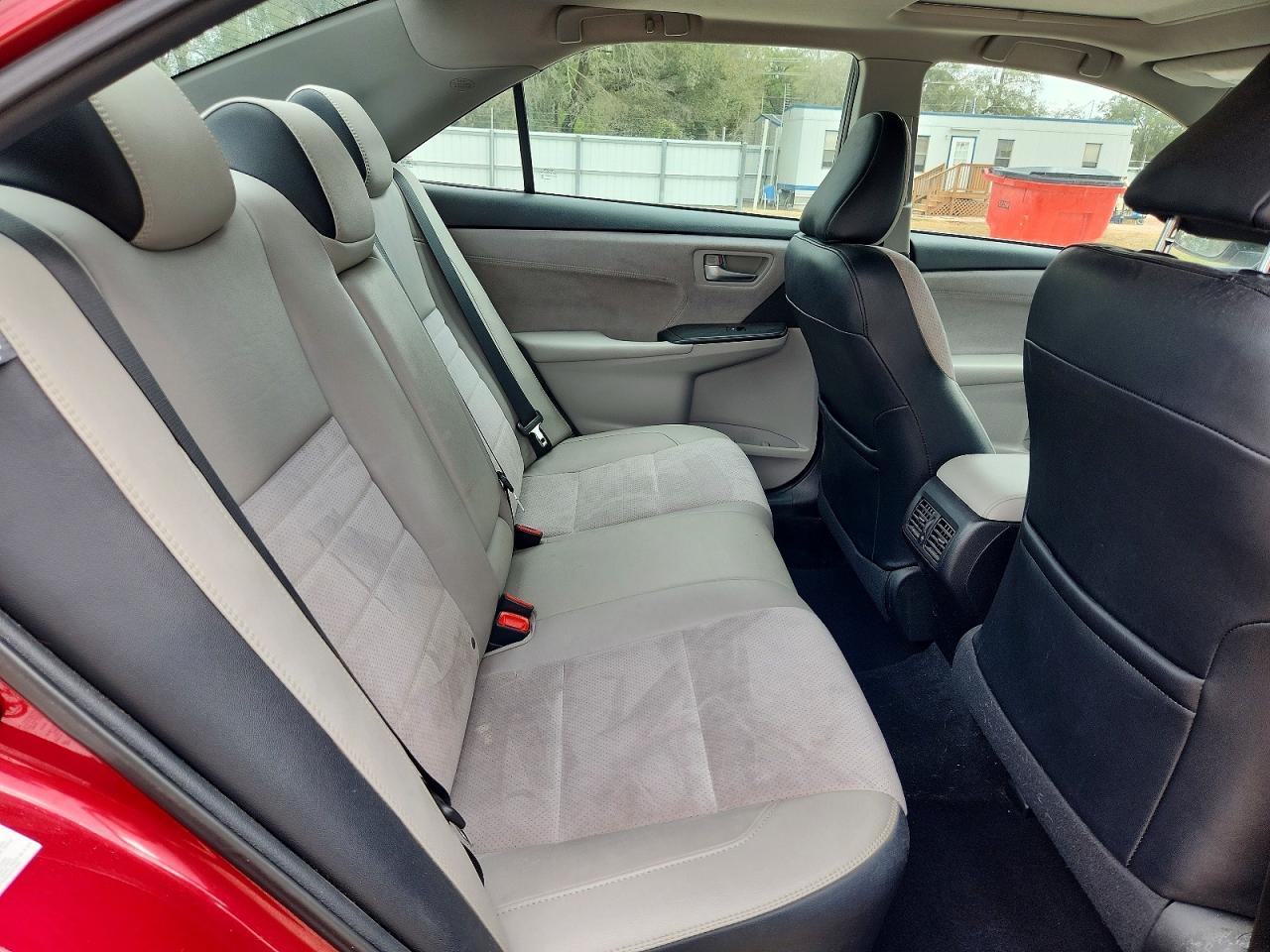 2017 TOYOTA CAMRY