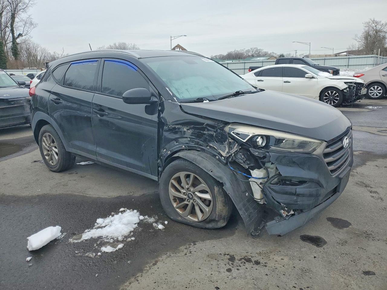 2016 HYUNDAI TUCSON