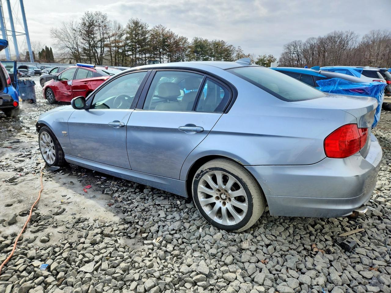 2011 BMW 3 SERIES