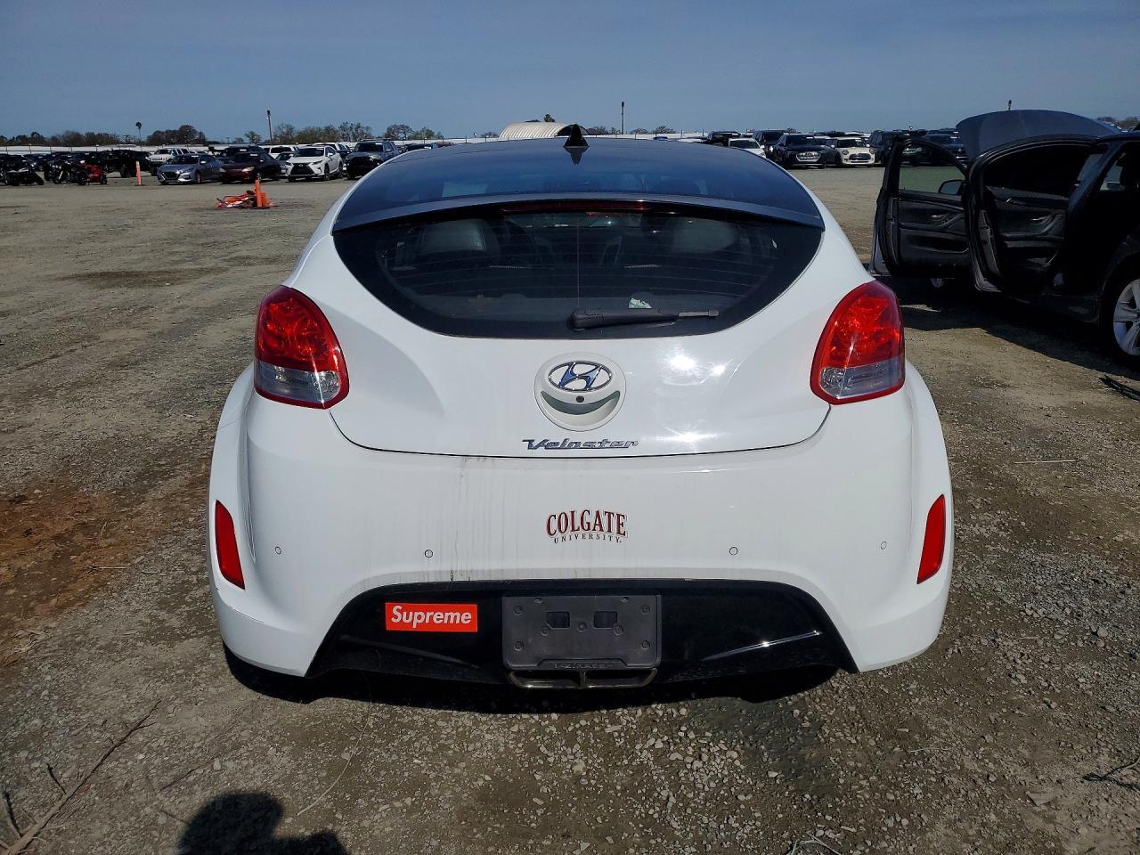 2013 HYUNDAI VELOSTER