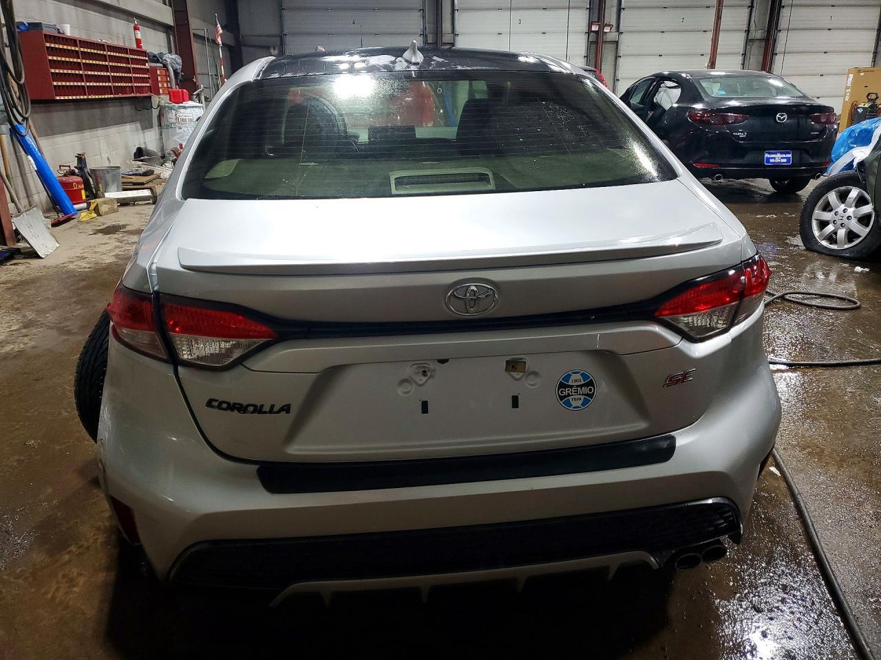 2020 TOYOTA COROLLA