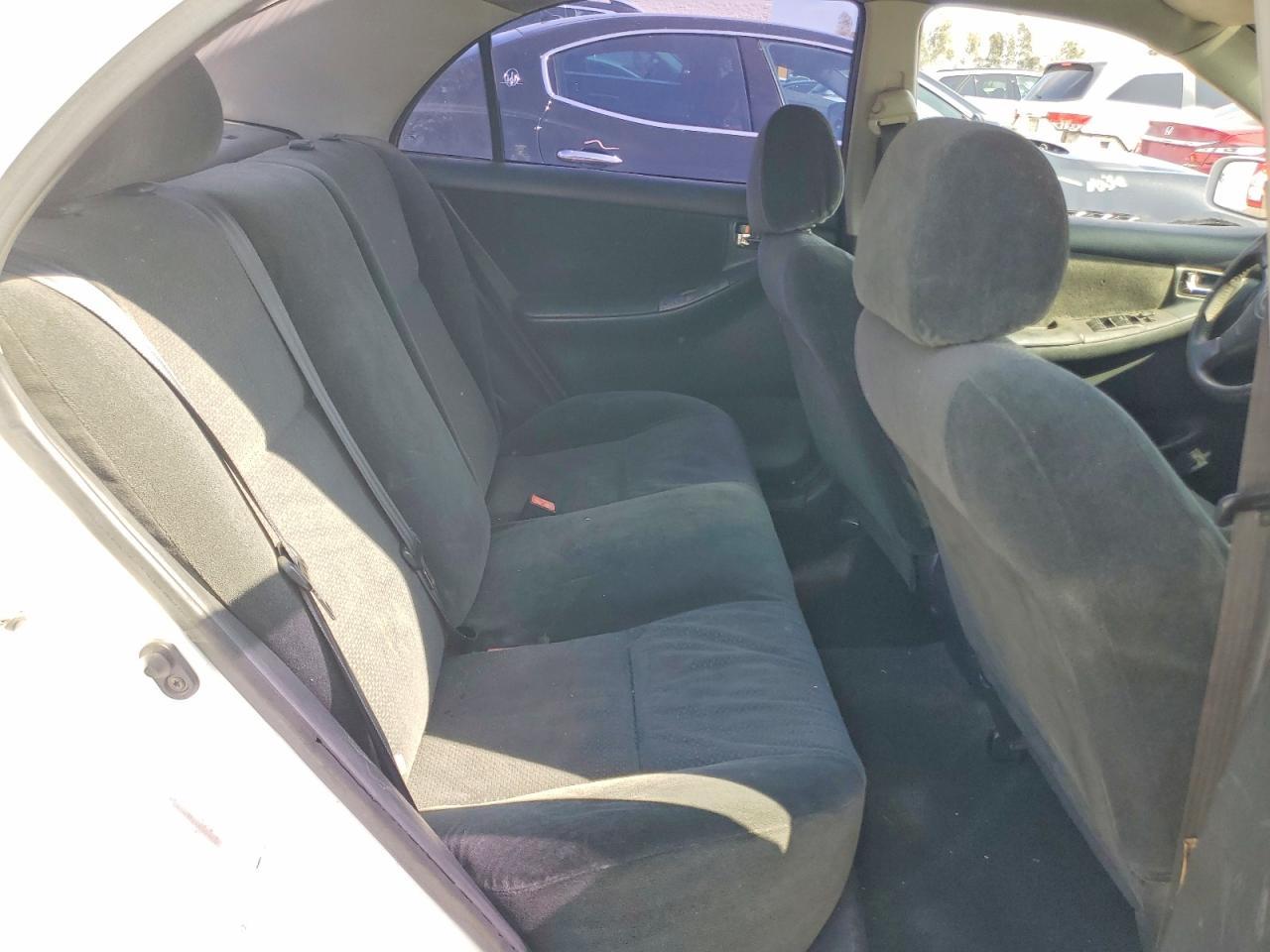 2003 TOYOTA COROLLA