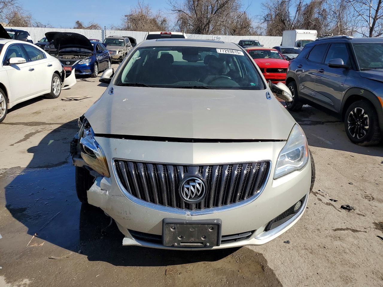2015 BUICK Regal