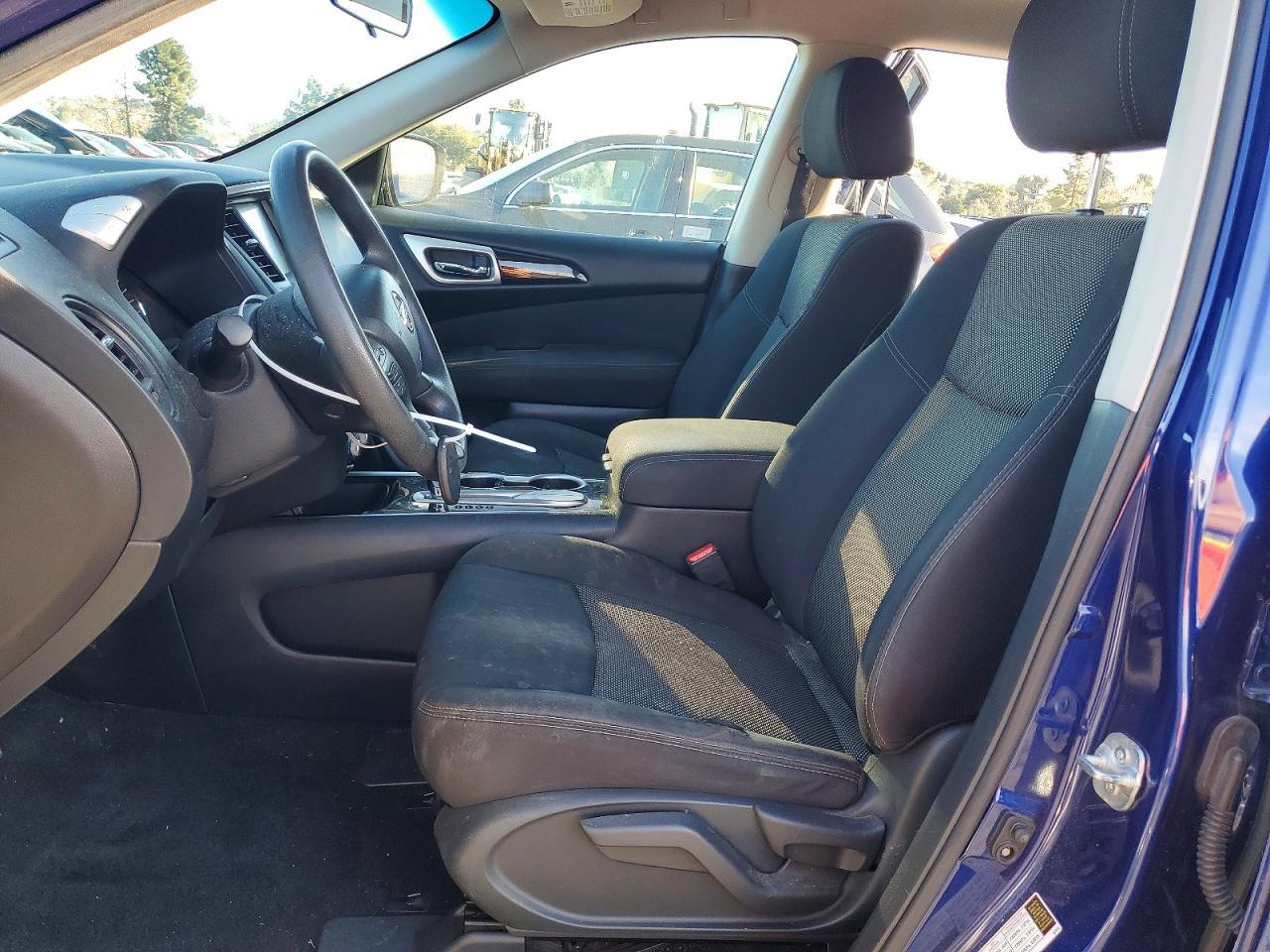 2017 NISSAN PATHFINDER