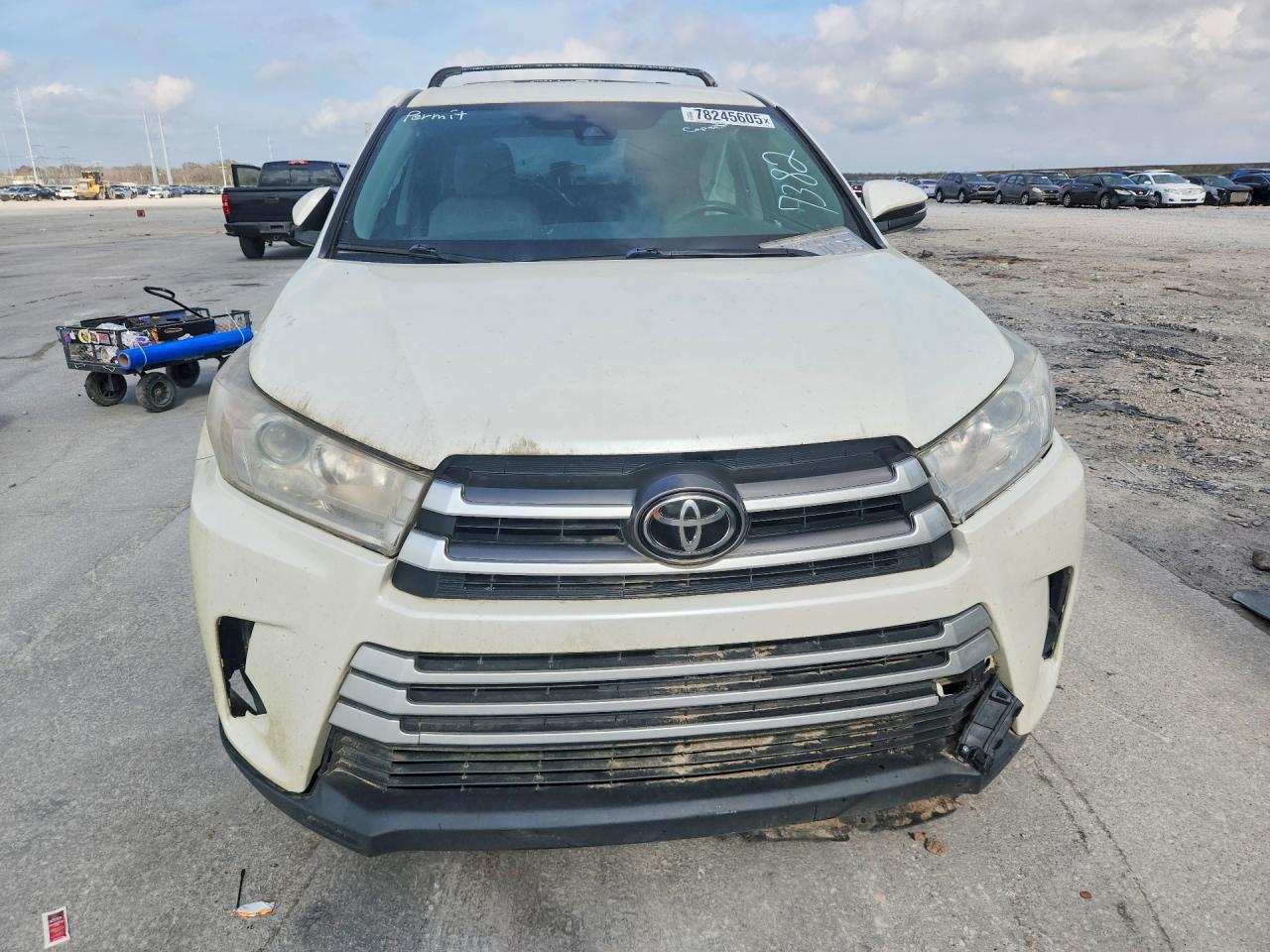 2018 TOYOTA HIGHLANDER