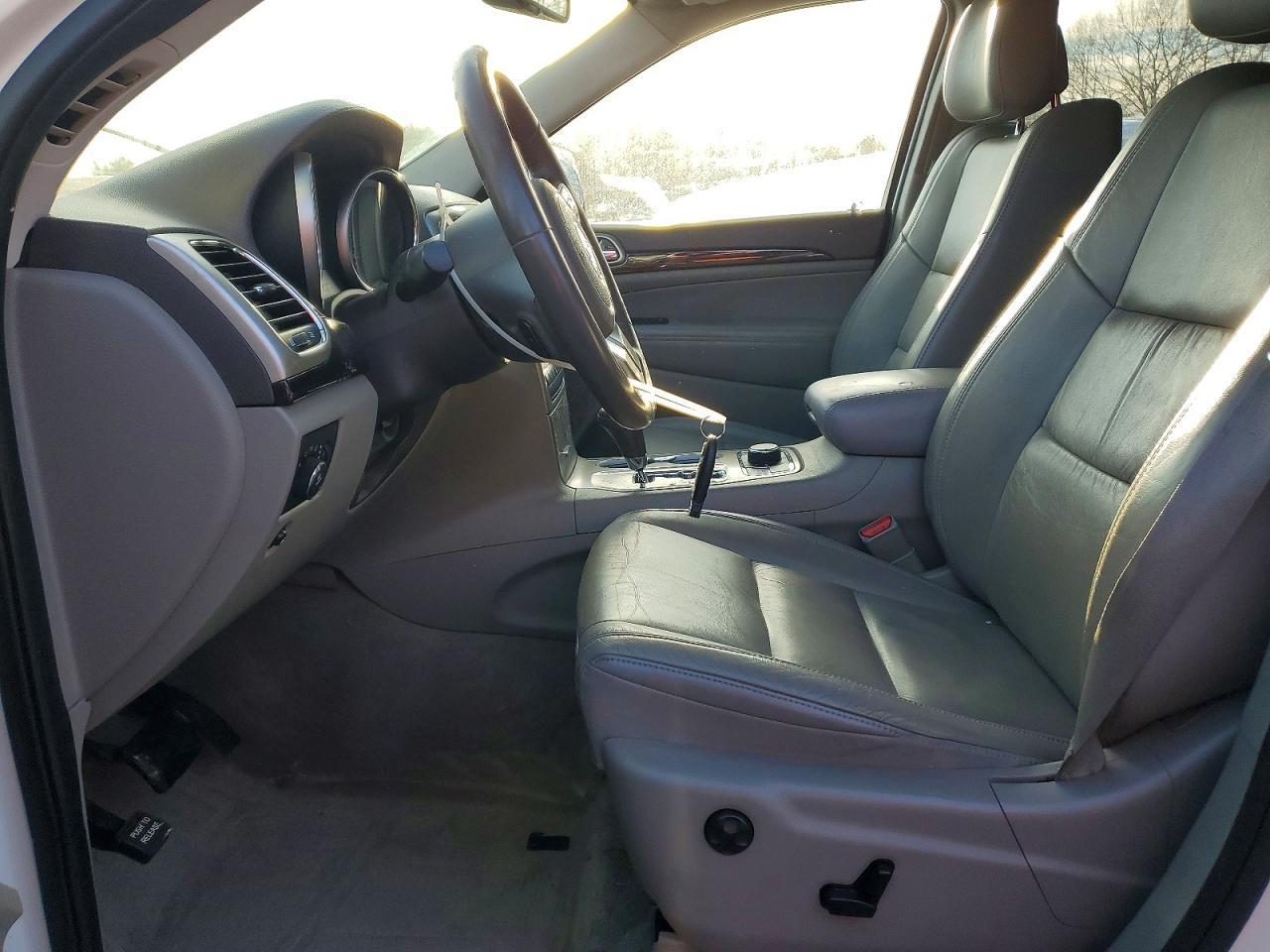 2012 JEEP Grand Cherokee