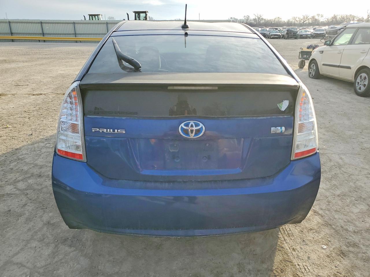 2010 TOYOTA PRIUS