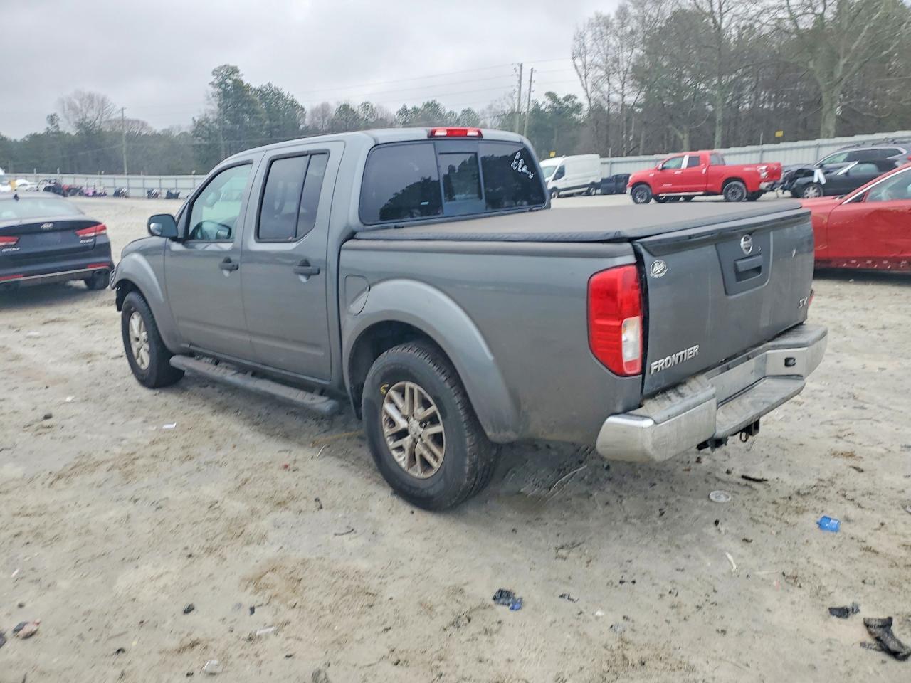 2016 NISSAN Frontier