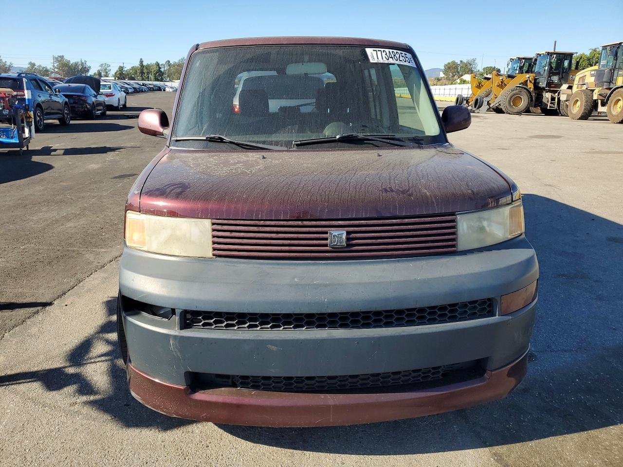 2005 TOYOTA SCION