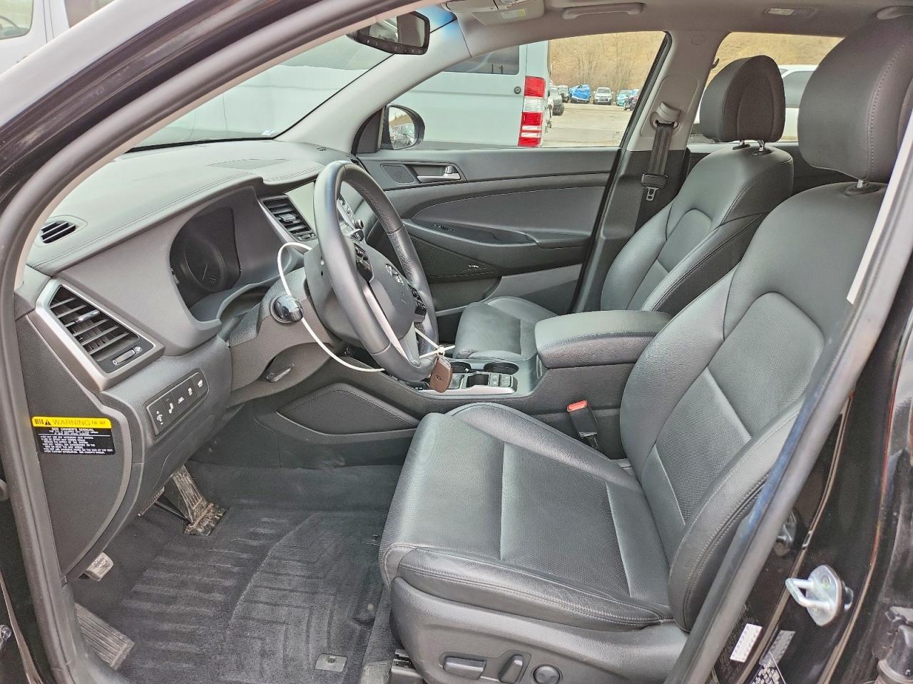 2017 HYUNDAI TUCSON