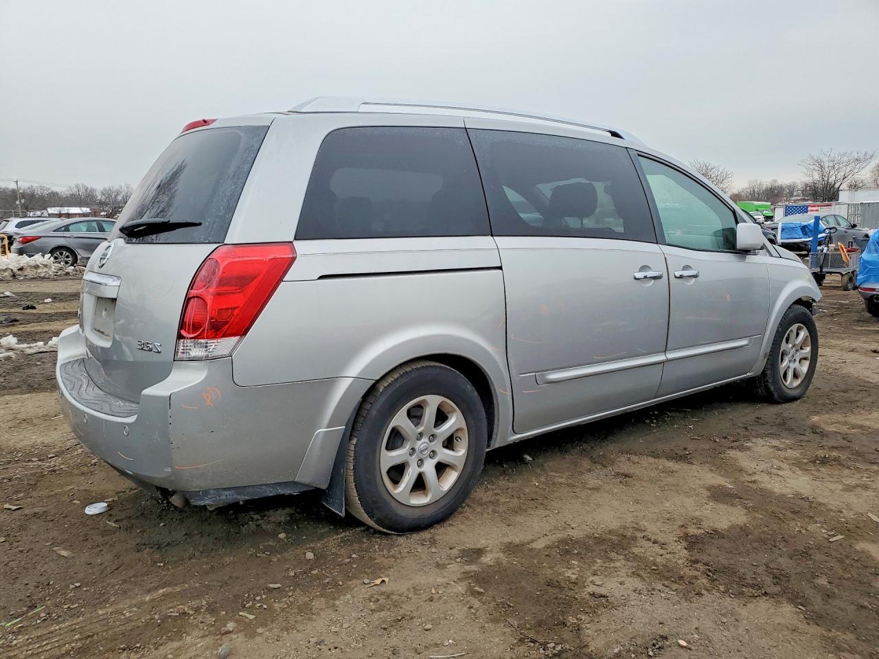 2008 NISSAN Quest