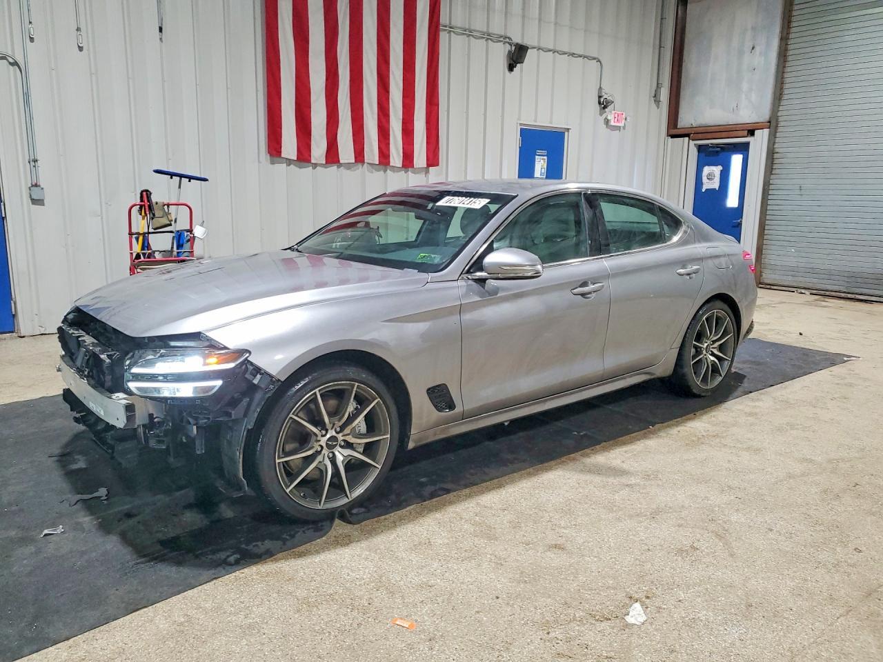 2025 GENESIS G70