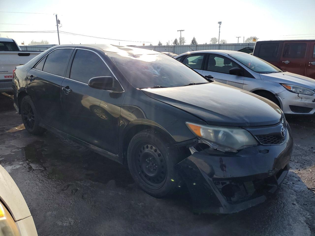 2013 TOYOTA CAMRY