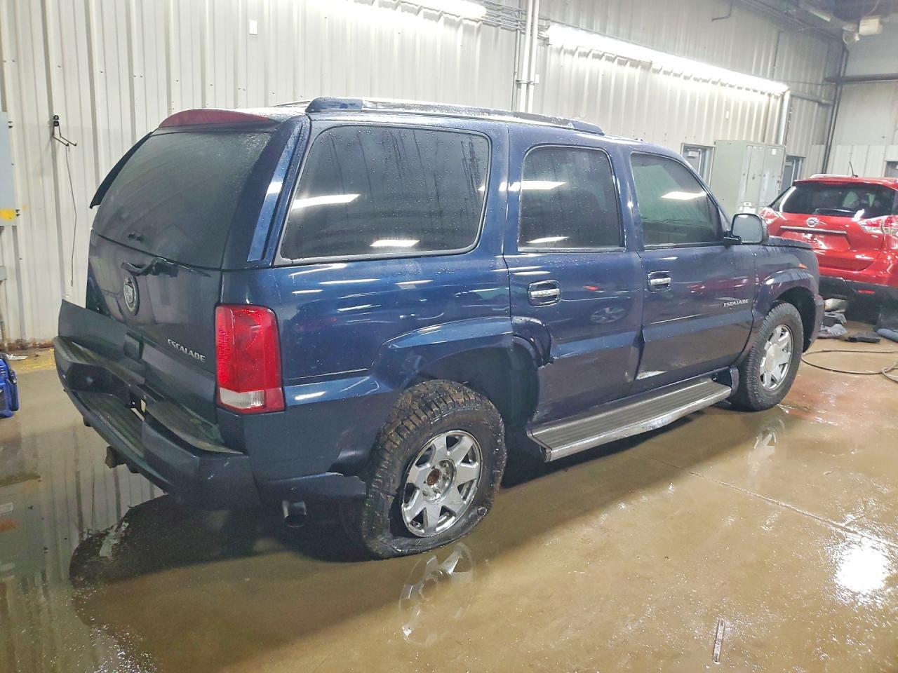 2005 CADILLAC ESCALADE